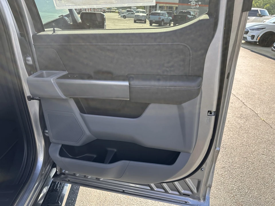 2026 Ford F-150 14th Gen - Image 16 of 30