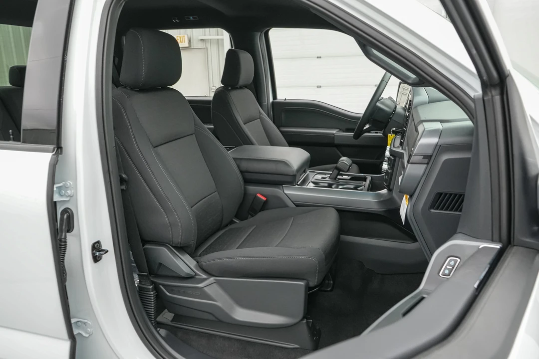 2026 Ford F-150 14th Gen - Image 21 of 24