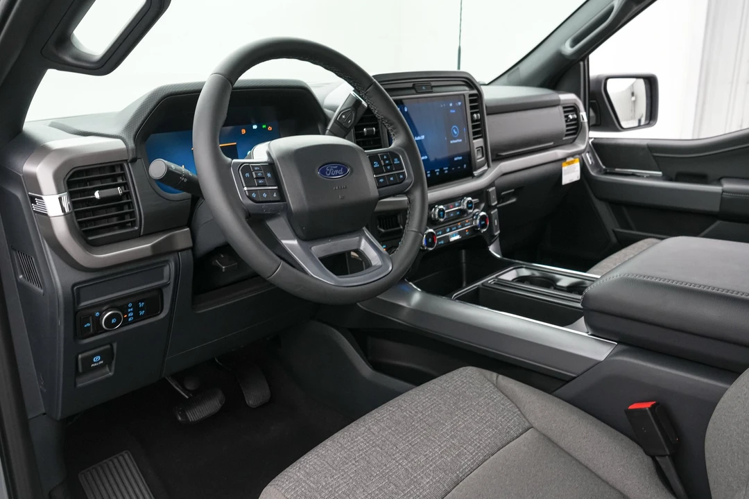 2026 Ford F-150 14th Gen - Image 14 of 24