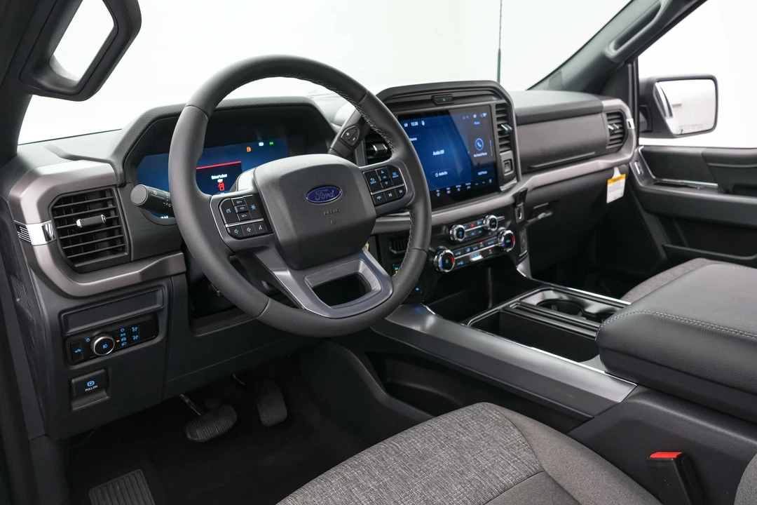 2026 Ford F-150 14th Gen - Image 14 of 24
