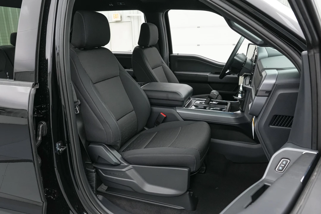 2026 Ford F-150 14th Gen - Image 21 of 24