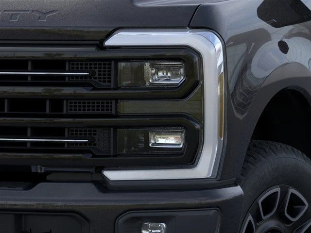 2026 Ford Super Duty 5th Gen - Image 18 of 21