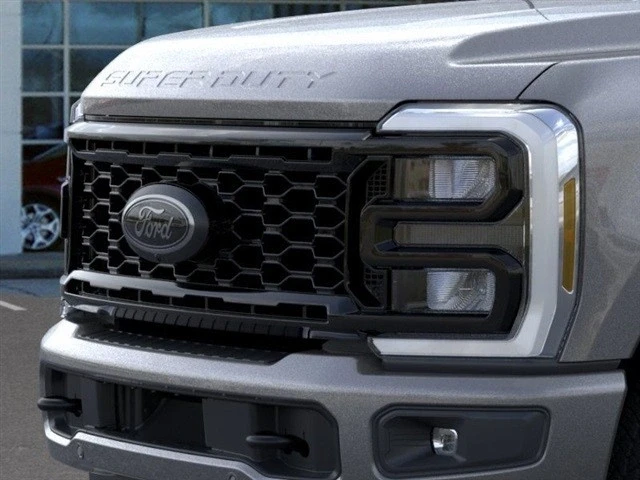 2026 Ford Super Duty 5th Gen - Image 17 of 21
