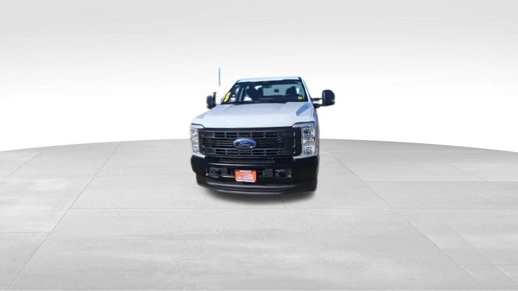 2026 Ford Super Duty 5th Gen - Image 3 of 21
