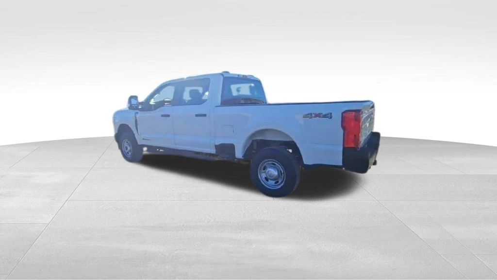 2026 Ford Super Duty 5th Gen - Image 6 of 21