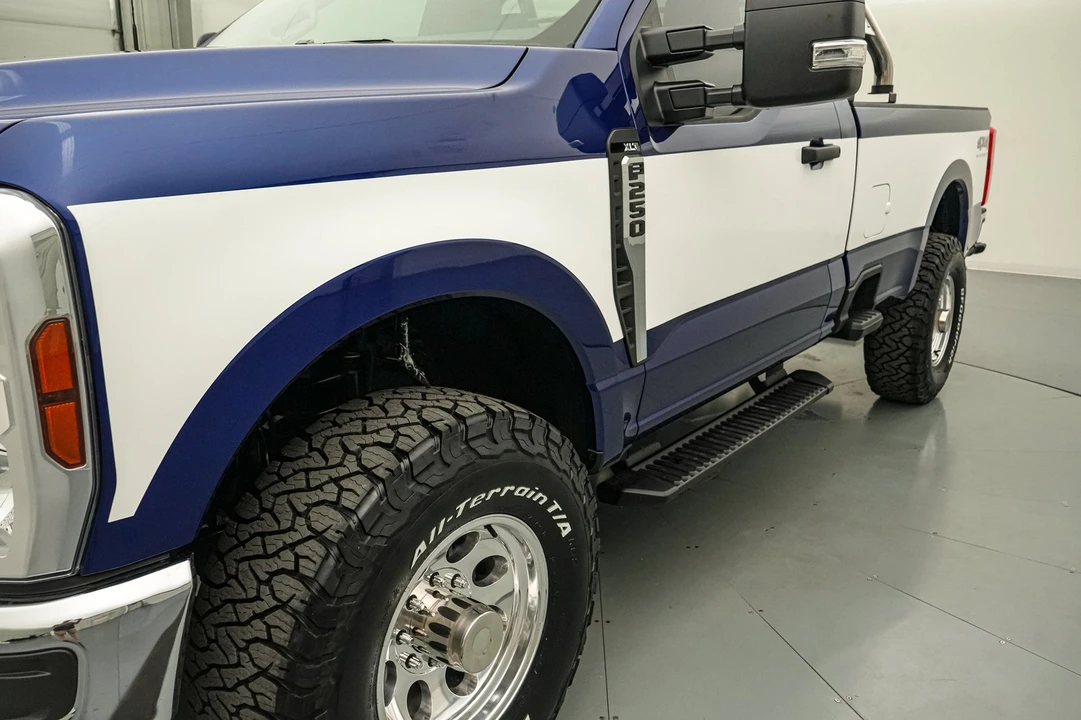 2026 Ford Super Duty 5th Gen - Image 19 of 31