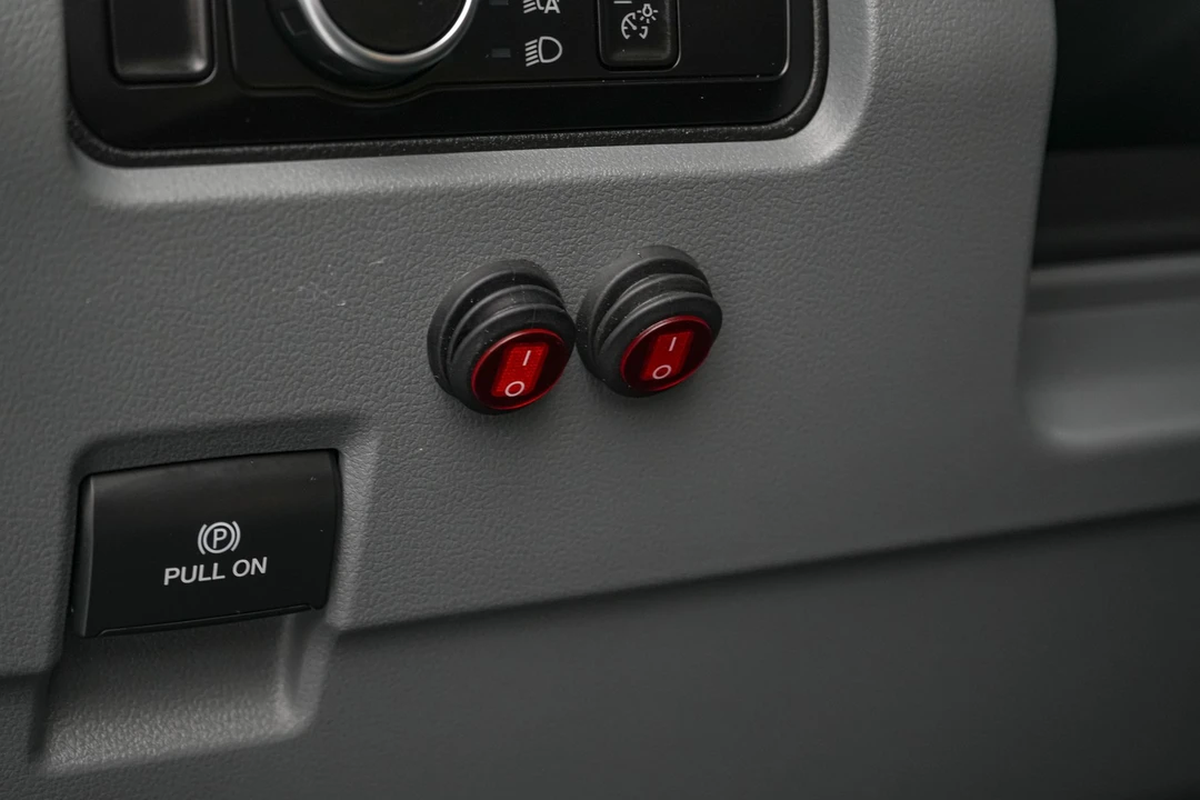 2026 Ford Super Duty 5th Gen - Image 18 of 31