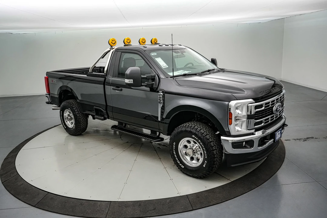 2026 Ford Super Duty 5th Gen - Image 4 of 21