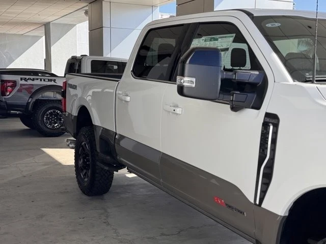 2026 Ford Super Duty 5th Gen - Image 5 of 12