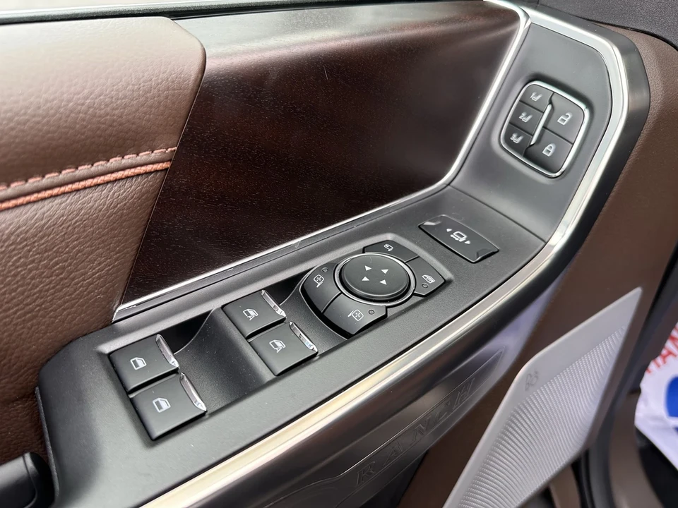2026 Ford Super Duty 5th Gen - Image 20 of 21