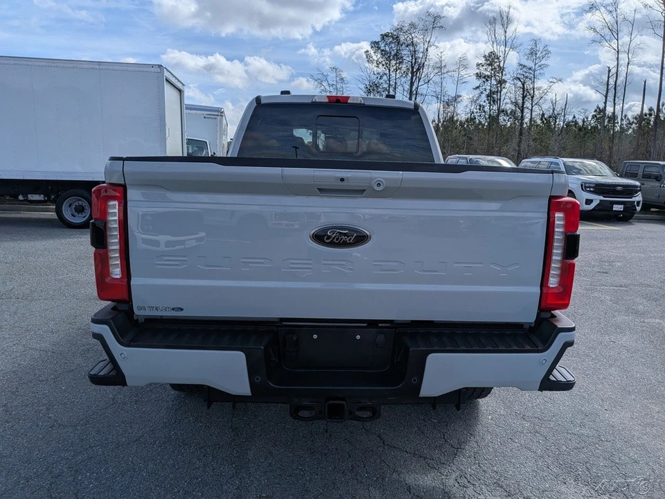 2026 Ford Super Duty 5th Gen - Image 5 of 21