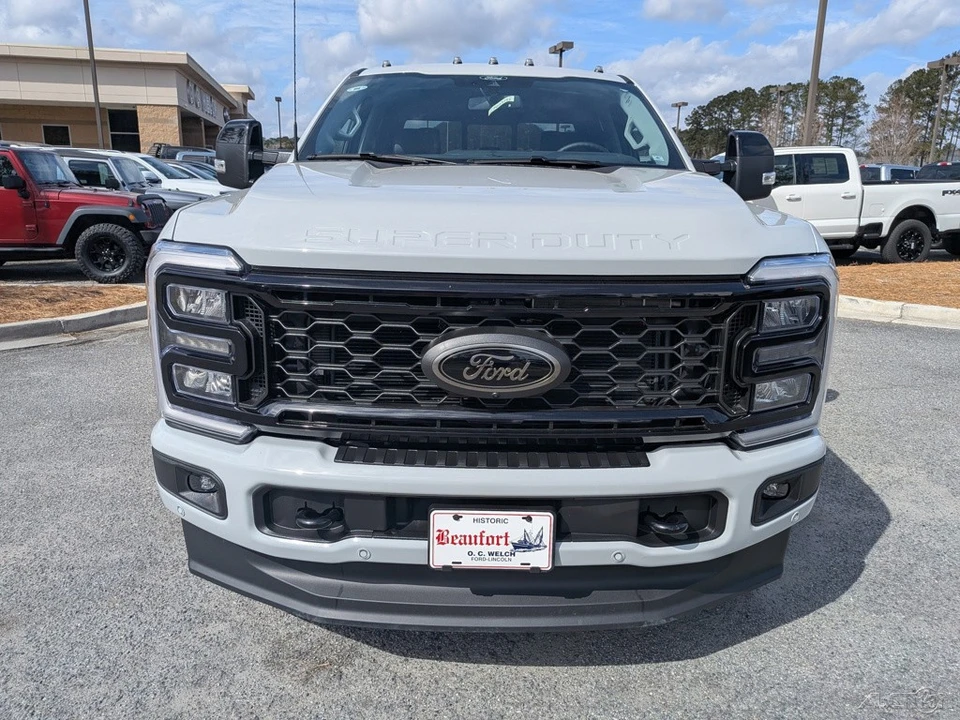 2026 Ford Super Duty 5th Gen - Image 9 of 21