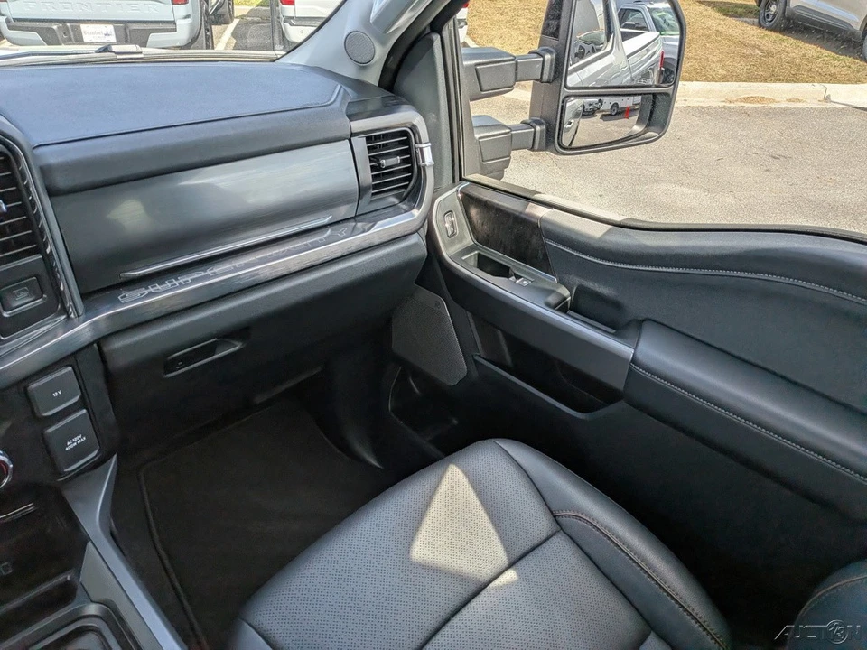 2026 Ford Super Duty 5th Gen - Image 18 of 21