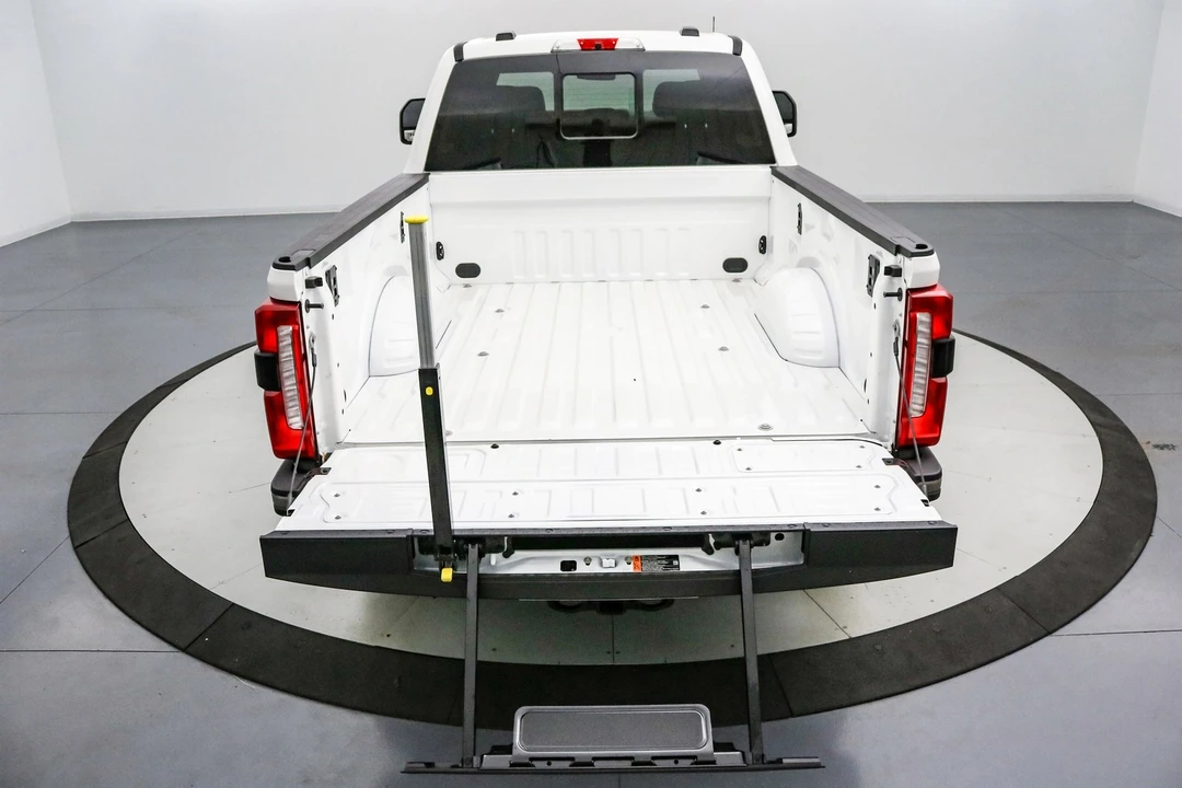 2026 Ford Super Duty 5th Gen - Image 7 of 21