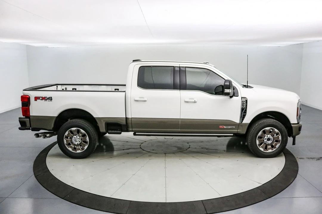 2026 Ford Super Duty 5th Gen - Image 4 of 21