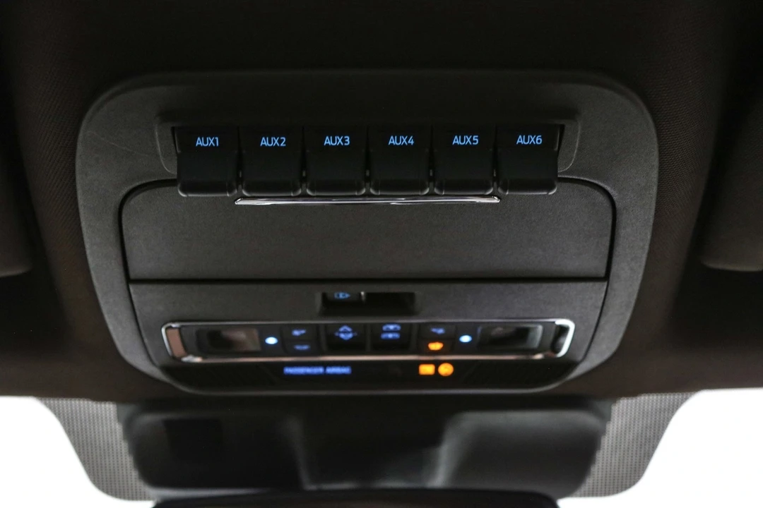 2026 Ford Super Duty 5th Gen - Image 19 of 21