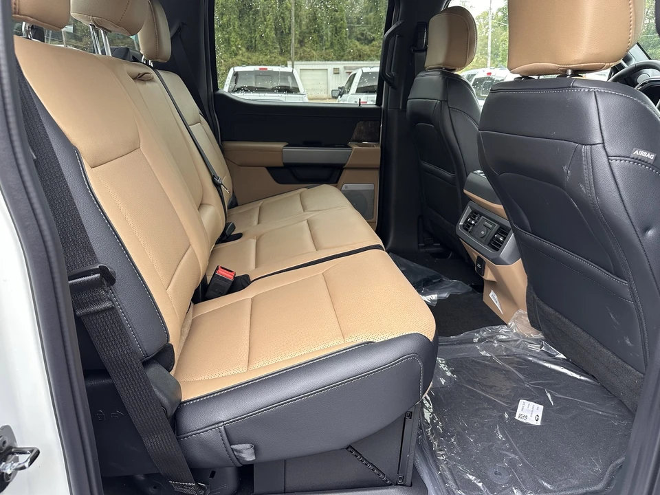 2026 Ford Super Duty 5th Gen - Image 19 of 21