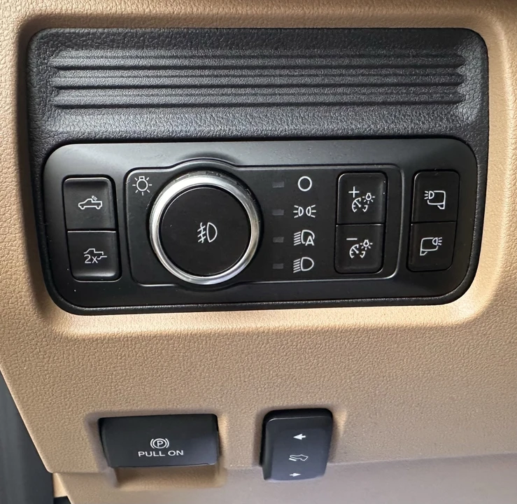 2026 Ford Super Duty 5th Gen - Image 21 of 21