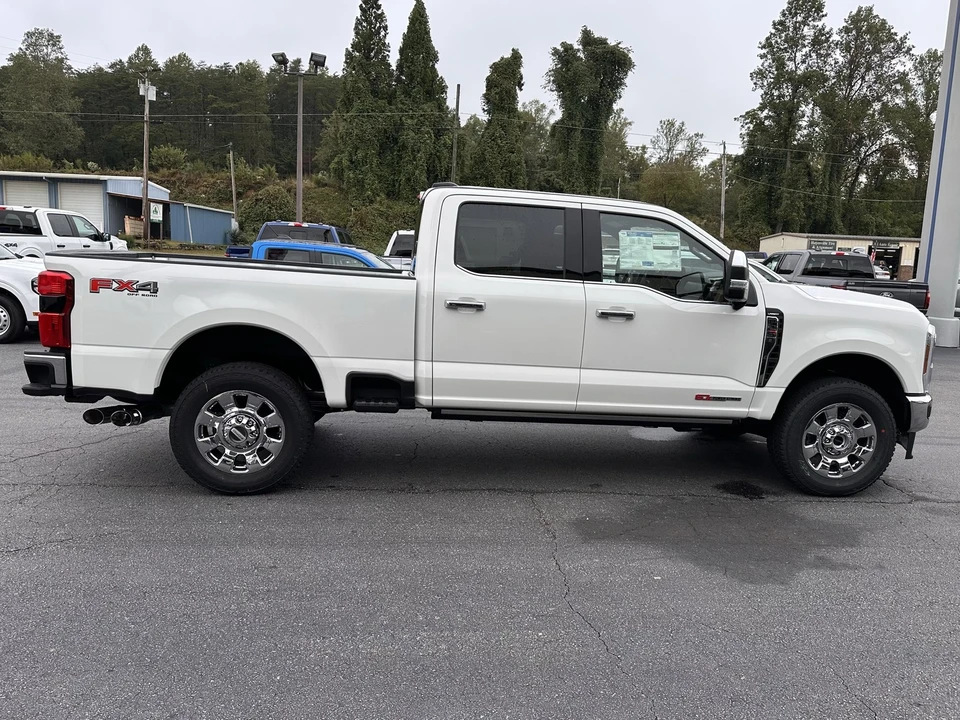 2026 Ford Super Duty 5th Gen - Image 5 of 21