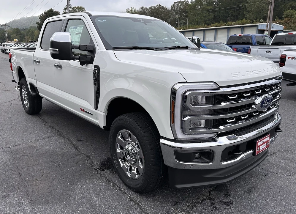 2026 Ford Super Duty 5th Gen - Image 4 of 21