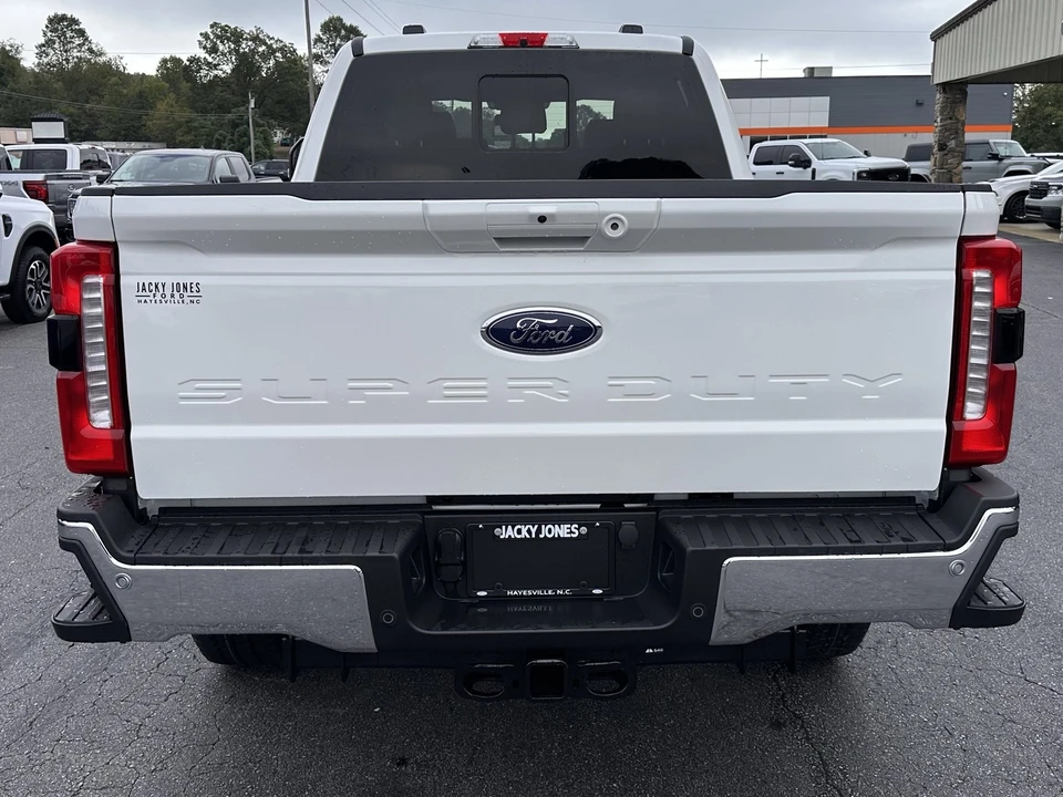2026 Ford Super Duty 5th Gen - Image 7 of 21