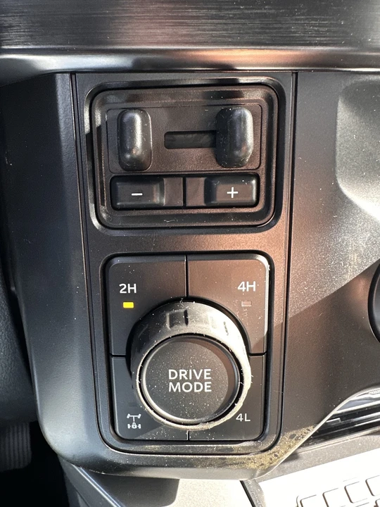 2026 Ford Super Duty 5th Gen - Image 20 of 21