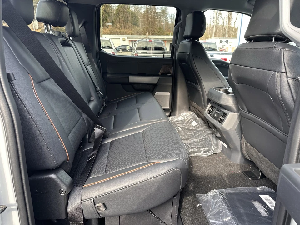 2026 Ford Super Duty 5th Gen - Image 17 of 21