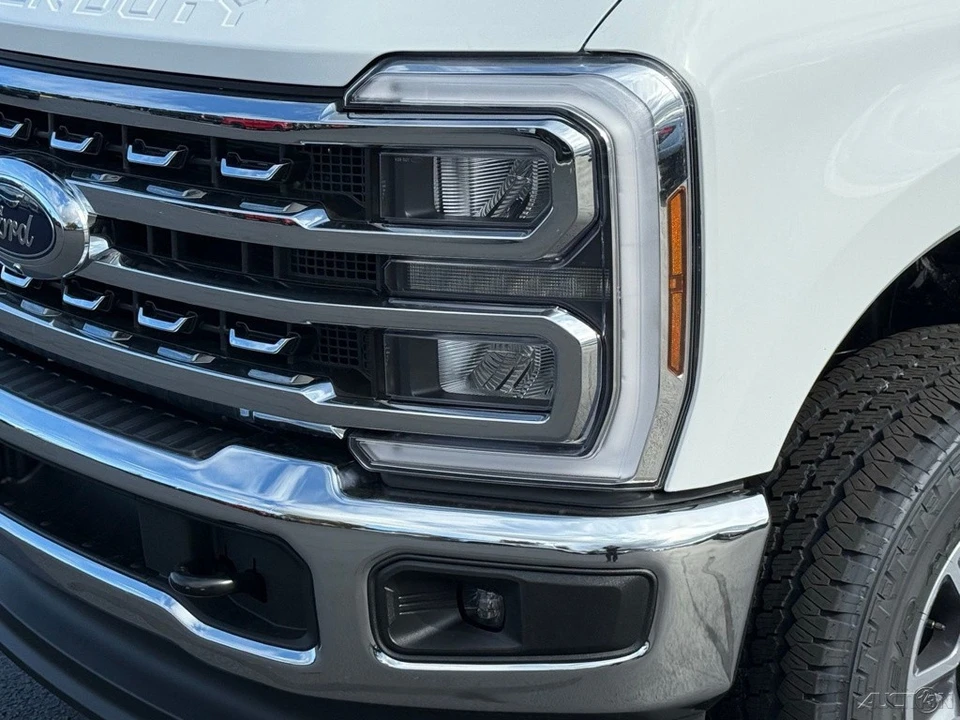 2026 Ford Super Duty 5th Gen - Image 11 of 12