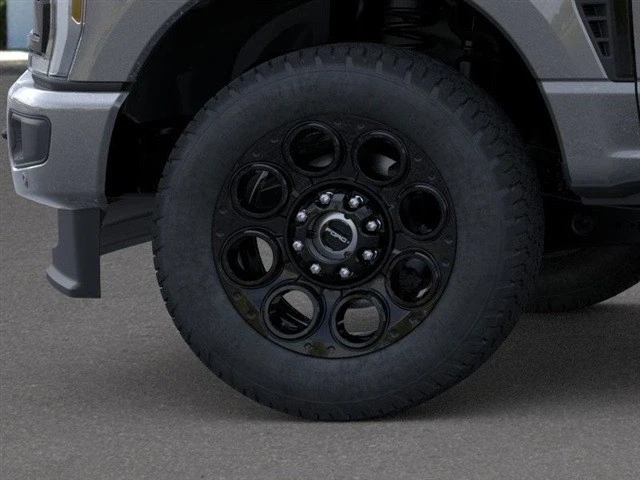 2026 Ford Super Duty 5th Gen - Image 19 of 21