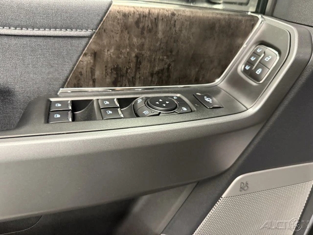 2026 Ford Super Duty 5th Gen - Image 13 of 20