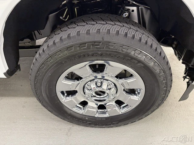 2026 Ford Super Duty 5th Gen - Image 4 of 20