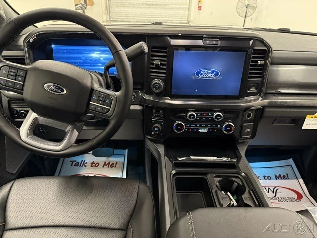 2026 Ford Super Duty 5th Gen - Image 17 of 20