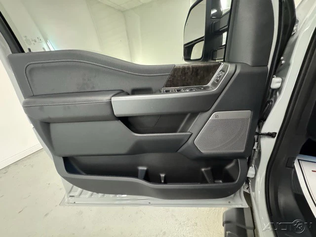 2026 Ford Super Duty 5th Gen - Image 11 of 16