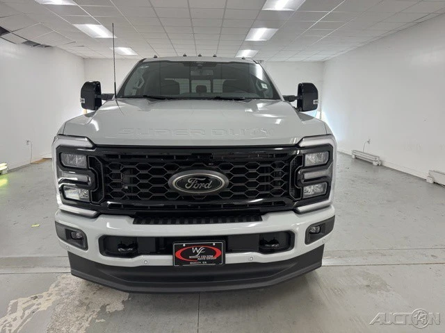 2026 Ford Super Duty 5th Gen - Image 2 of 16