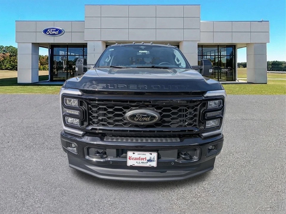 2026 Ford Super Duty 5th Gen - Image 9 of 21