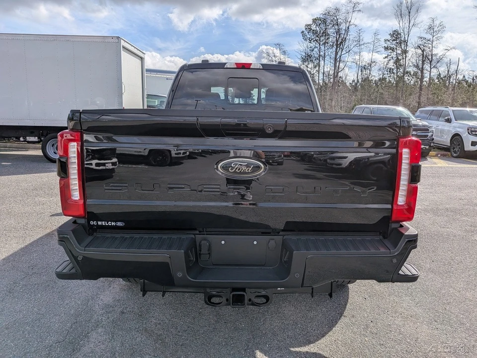 2026 Ford Super Duty 5th Gen - Image 5 of 21