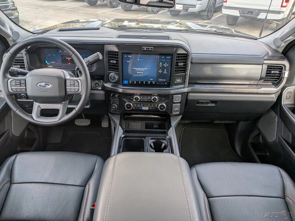 2026 Ford Super Duty 5th Gen - Image 17 of 21