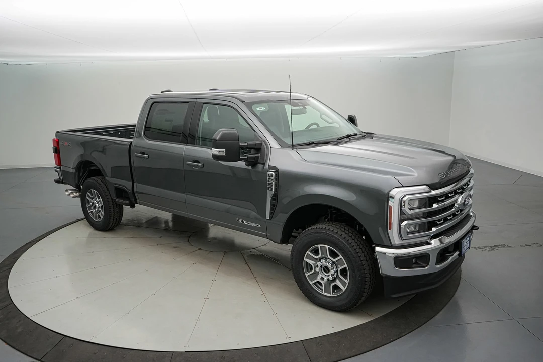 2026 Ford Super Duty 5th Gen - Image 2 of 21
