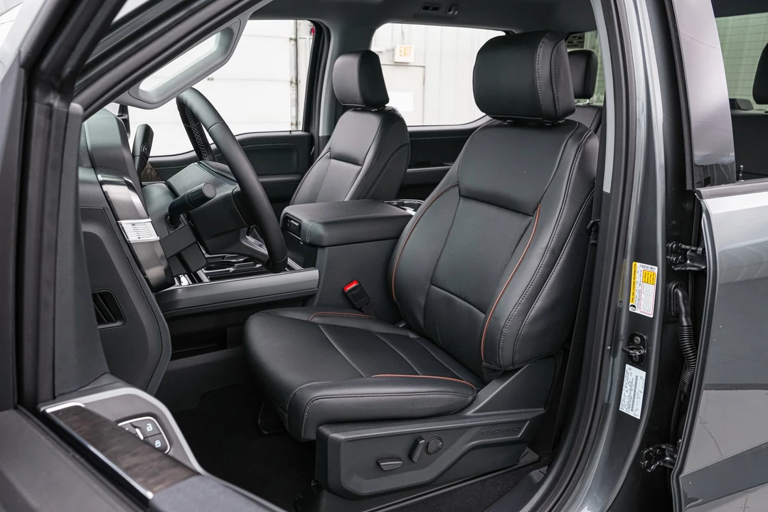 2026 Ford Super Duty 5th Gen - Image 13 of 21