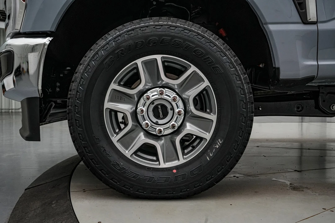 2026 Ford Super Duty 5th Gen - Image 12 of 21