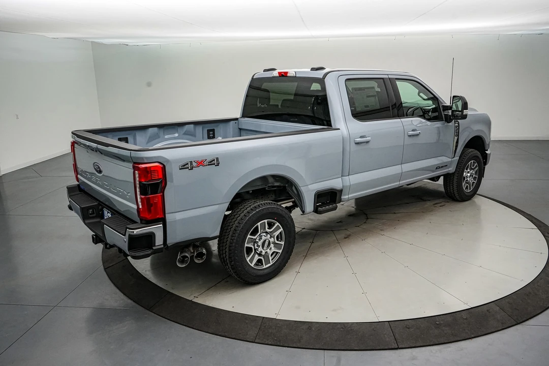2026 Ford Super Duty 5th Gen - Image 5 of 21