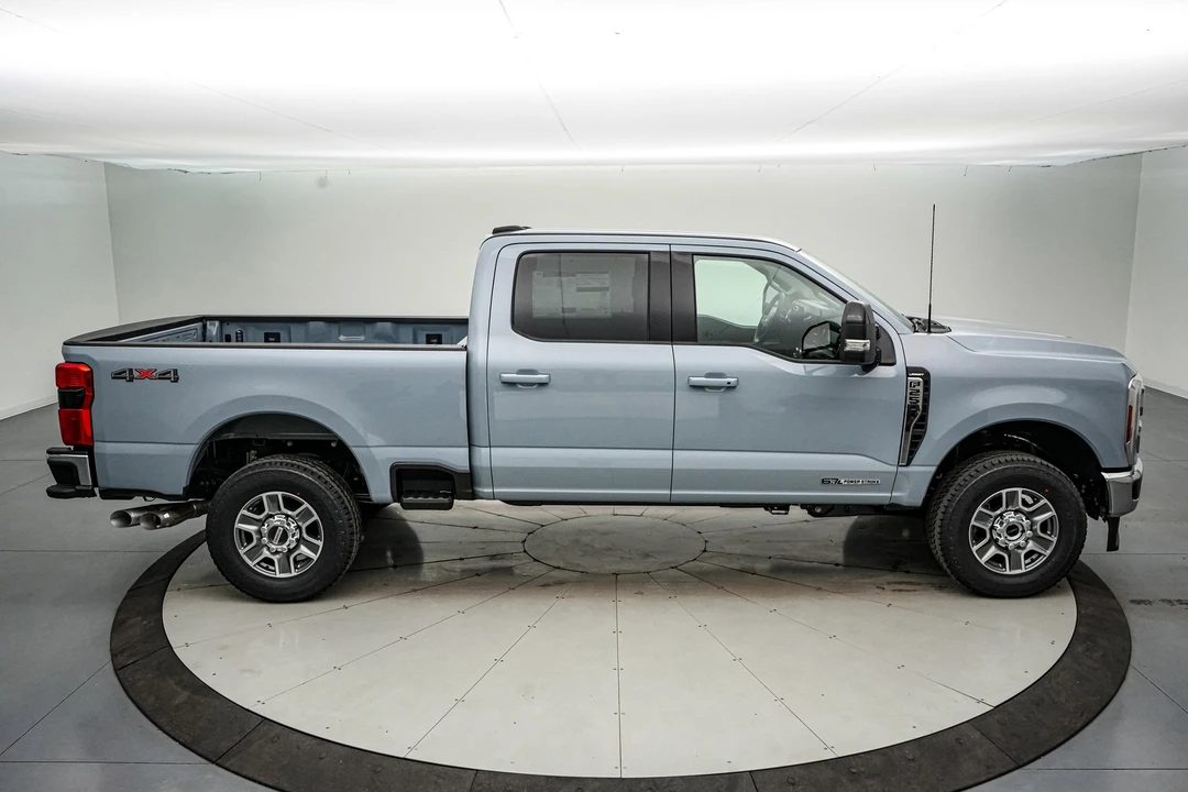 2026 Ford Super Duty 5th Gen - Image 4 of 21