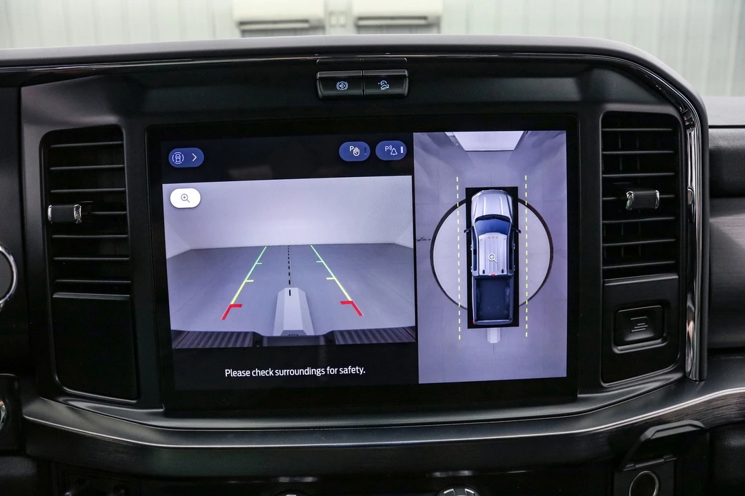 2026 Ford Super Duty 5th Gen - Image 18 of 21