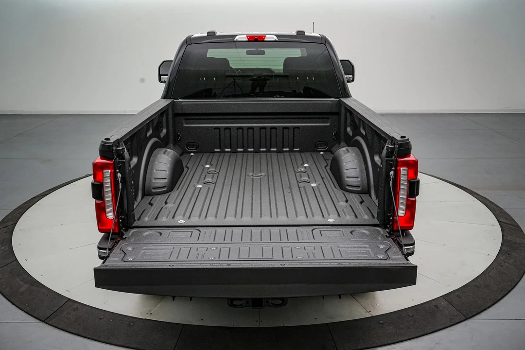2026 Ford Super Duty 5th Gen - Image 7 of 21