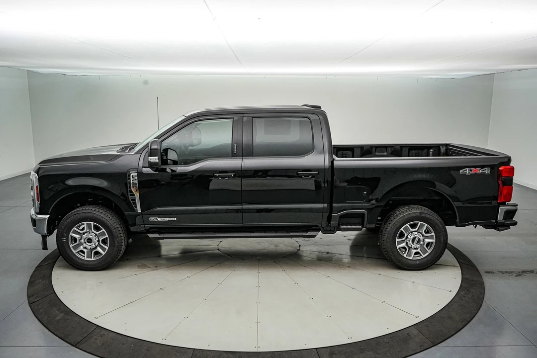 2026 Ford Super Duty 5th Gen - Image 9 of 21