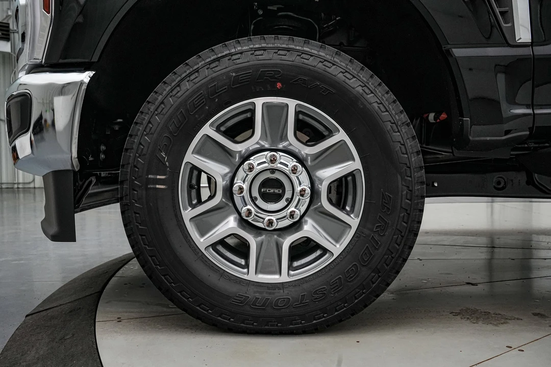 2026 Ford Super Duty 5th Gen - Image 12 of 21