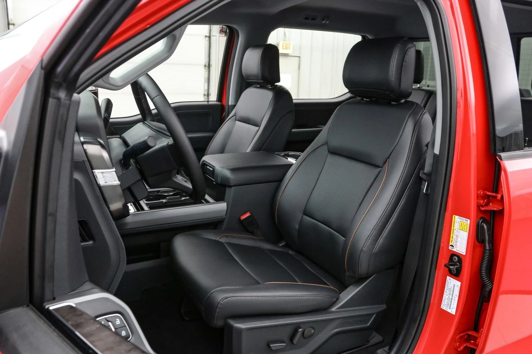 2026 Ford Super Duty 5th Gen - Image 13 of 21