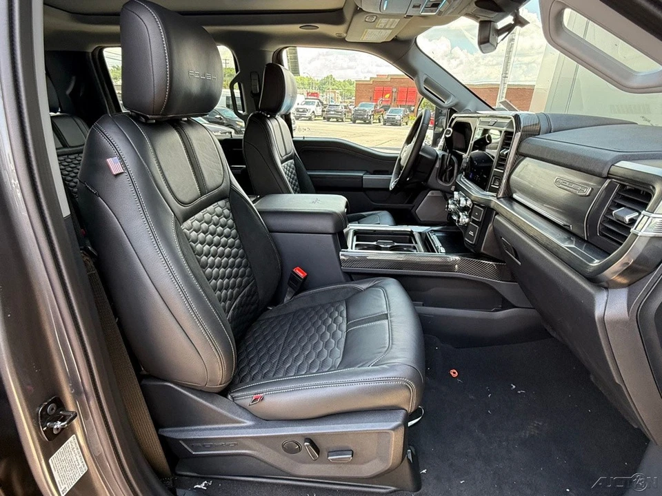 2026 Ford Super Duty 5th Gen - Image 14 of 21