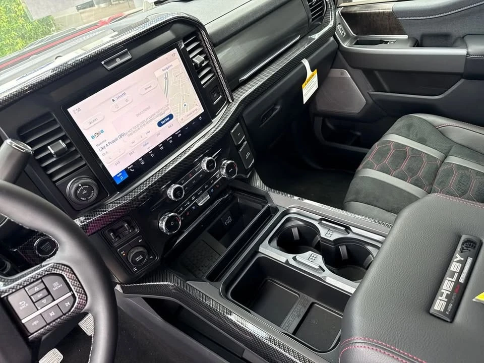 2026 Ford Super Duty 5th Gen - Image 14 of 19