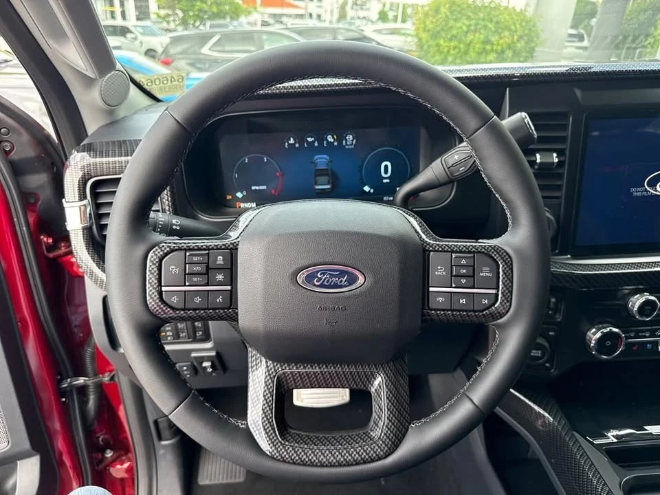 2026 Ford Super Duty 5th Gen - Image 12 of 19